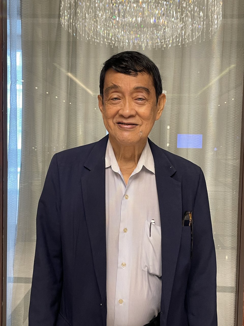 VALDERRAMA, Mario E.