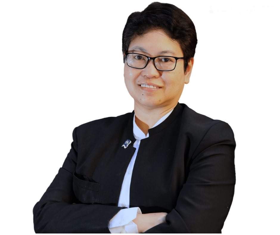 DELA CRUZ, Julie Christie M.